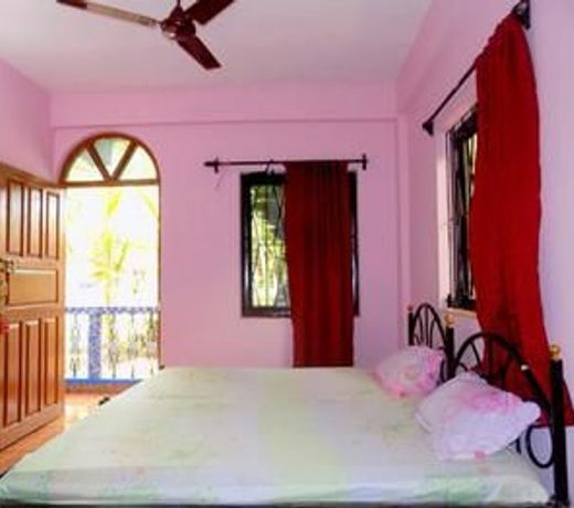 Romaldo Guest House