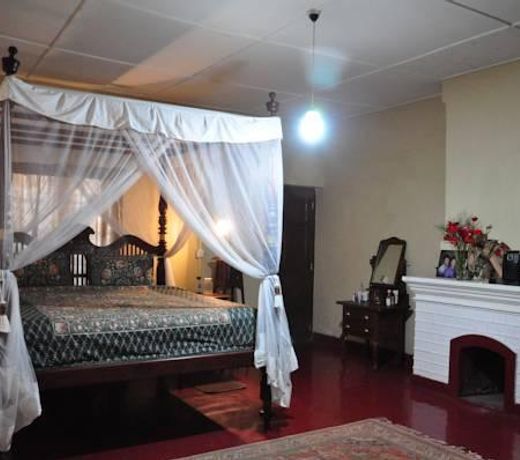 High Grove Bungalow
