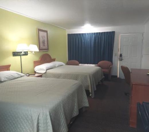 Driftwood Inn - Lake City