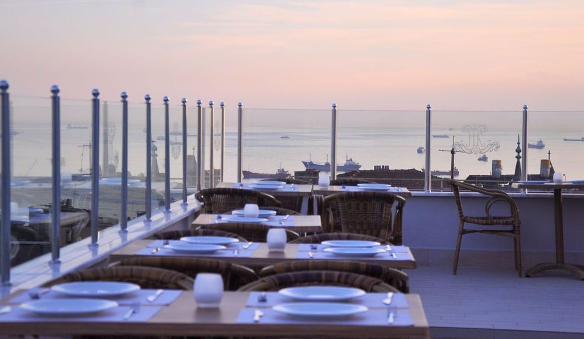 Divani Ali Hotel
