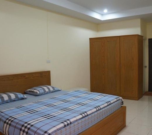 Jj Palace