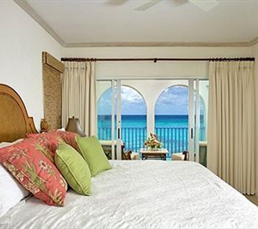 Maxwell Beach Villas