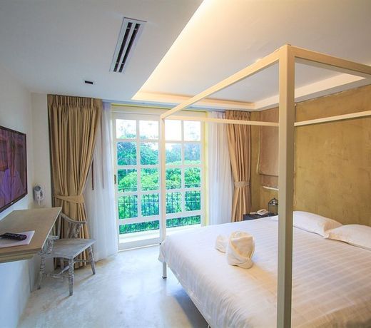 De Pastel Hua Hin