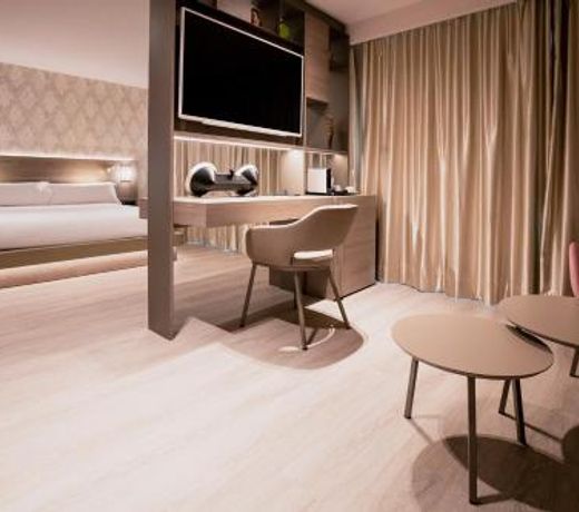 Grand Plaza Hotel & Wellness