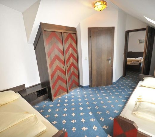 Family Hotel Schloss Rosenegg