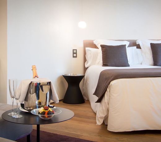 Ohla Hotel