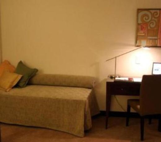 Ros Tower Hotel