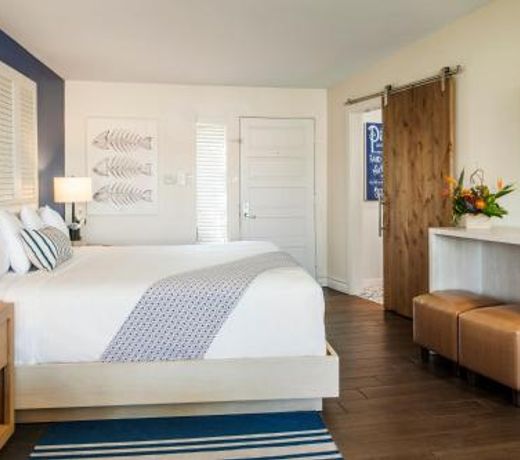 Paradise Point Resort & Spa