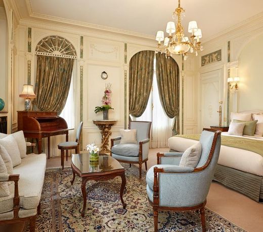 HÃ´tel Raphael