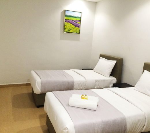 Ferda Hotel Impian Emas