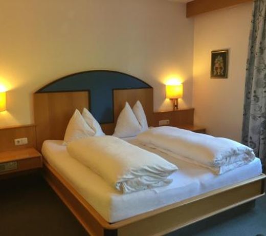 Goldenes Schiff Hotel-MietparkplÃ¤tze