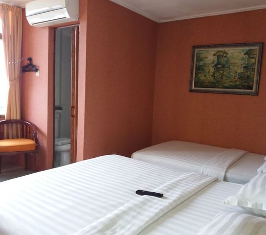 Hotel Rumah Shinta