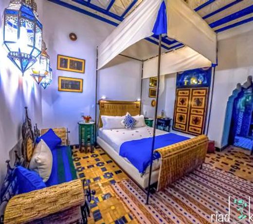 Riad Kaiss By Anika