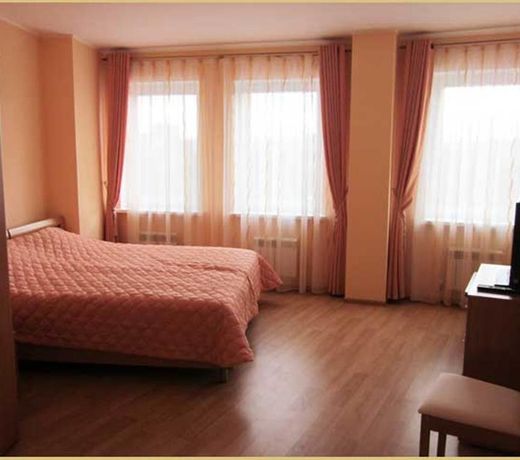 Donjon Hotel