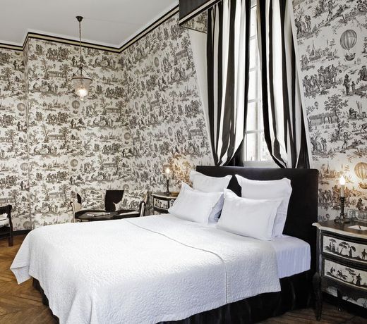 Saint James Paris