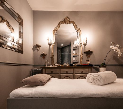 Saint James Paris
