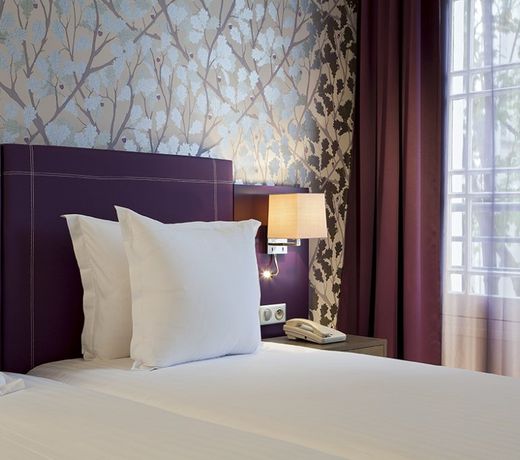 Timhotel Opéra Blanche Fontaine