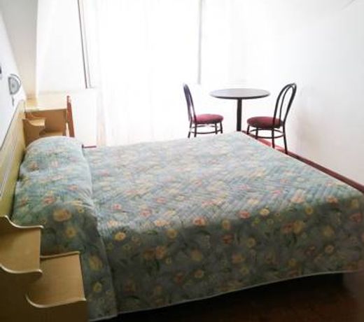 Hotel Atis