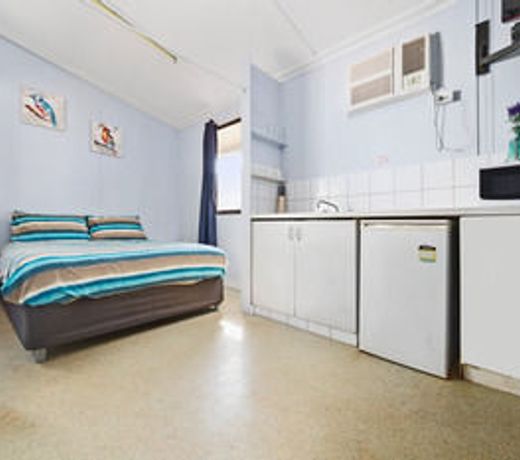 AAOK Lakes Resort and Caravan Park