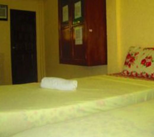 Golden Sam Resort