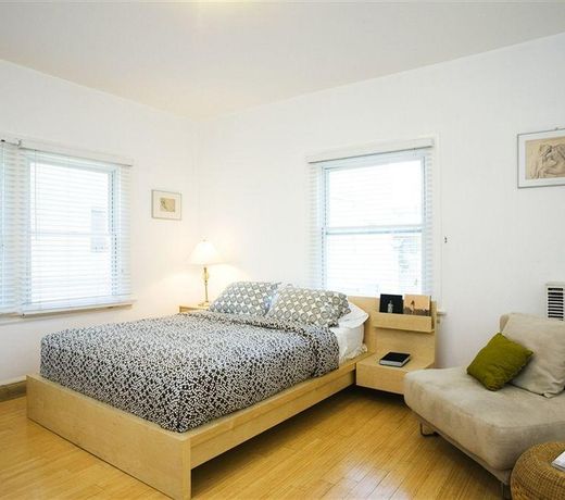 VENICE ADMIRAL SUITES