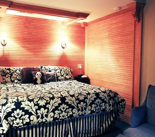 The Olivier House Hotel