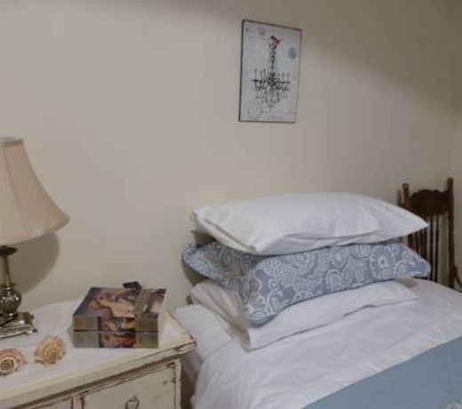 Lakeside Bed & Breakfast