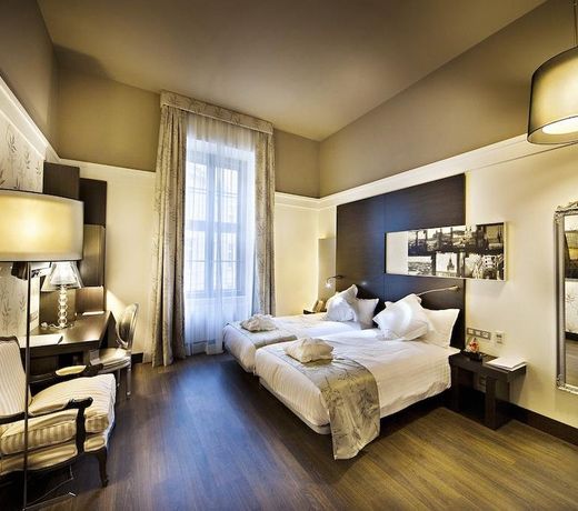 BarcelÃ³ Brno Palace