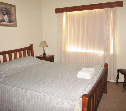 Glenmore Springs Accommodation