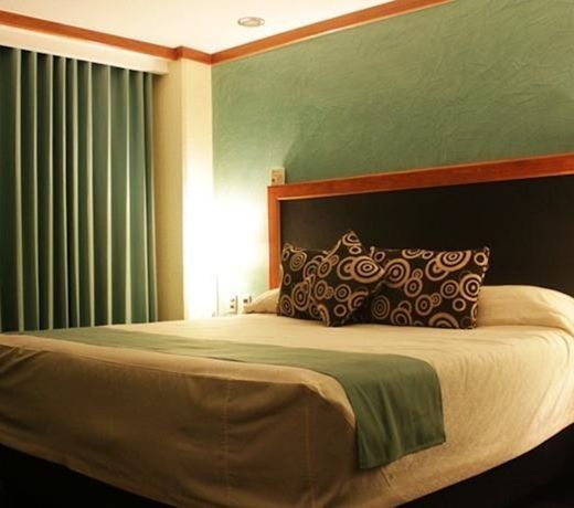 Hotel Abastos Plaza
