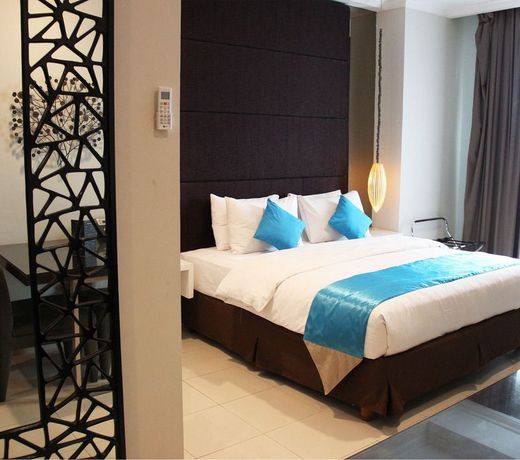 The Bellezza Hotel Suites