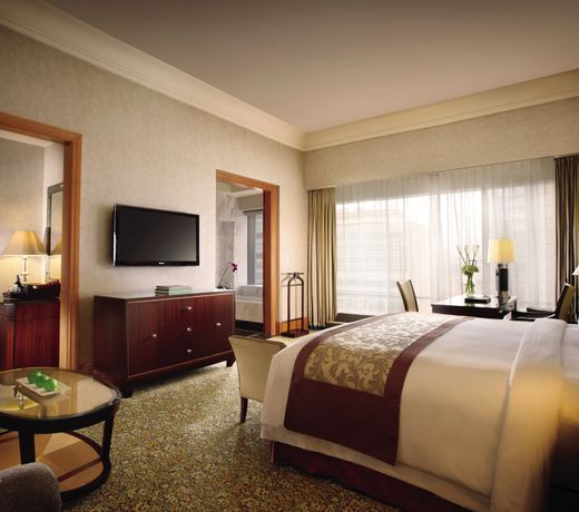 The Ritz-Carlton Jakarta, Mega Kuningan