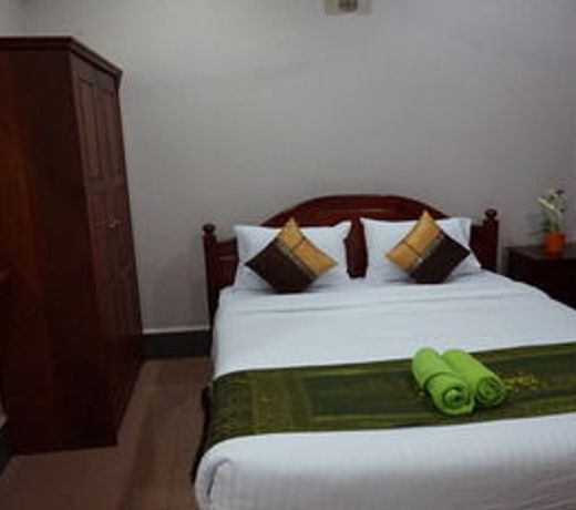 Phetphaylin Hotel