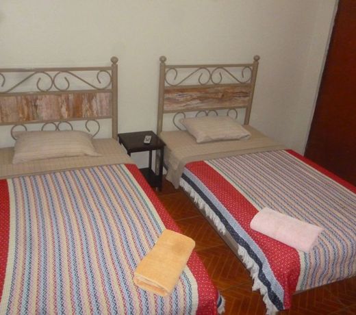 Diamond Monkey Lodge