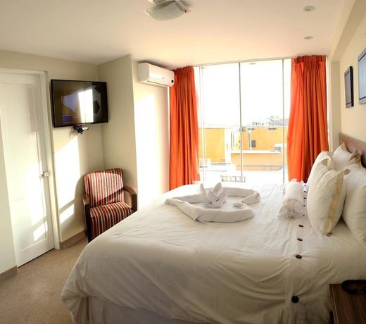 Victoria's Suite Hotel