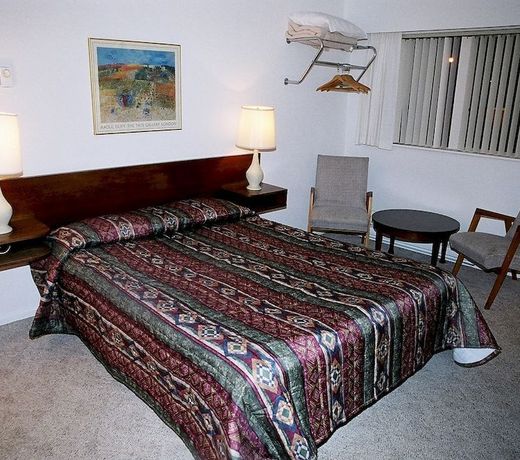 Royal Lodge Motel