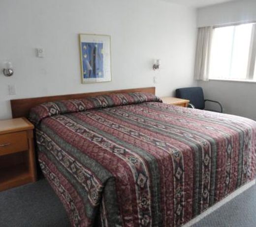Royal Lodge Motel