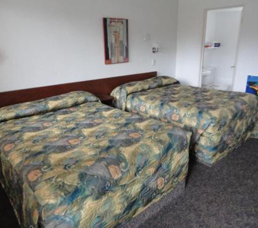 Royal Lodge Motel