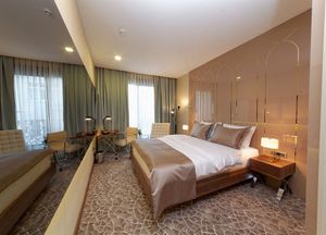 Inera Hotel