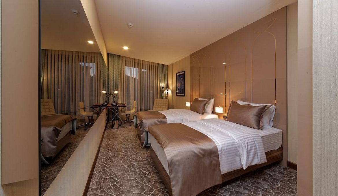 Inera Hotel