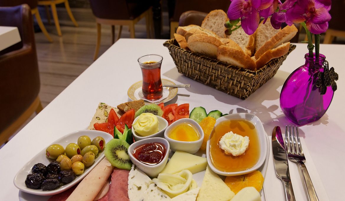 Inera Hotel