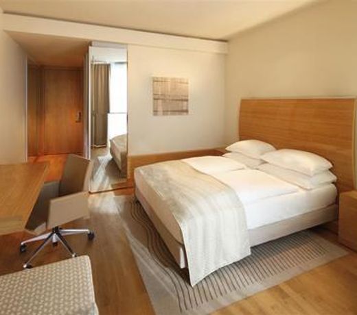 Four Points by Sheraton Panoramahaus Dornbirn