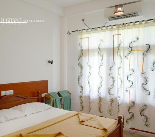 Milano Grand New Rest House