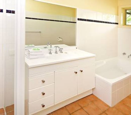 Diggers Beach Villa at Aanuka Resort