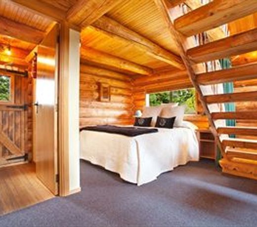 Fiordland Lodge
