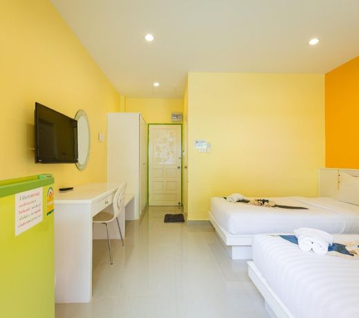 Holland Resort Phuket (SHA Extra Plus)