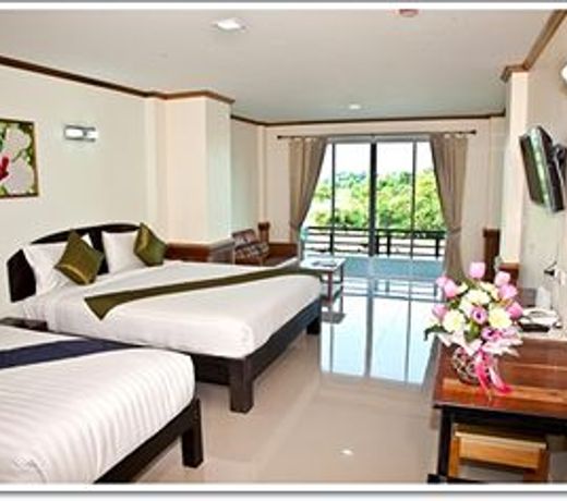 Sea Mountain Khanom Hotel