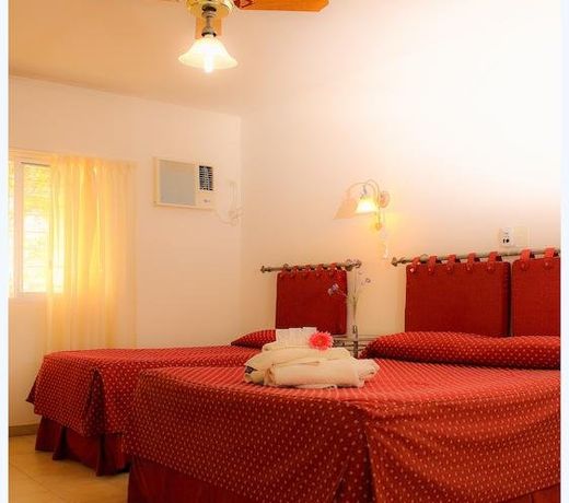 Hotel Quelu Leufu