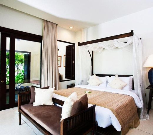 Saree Samui