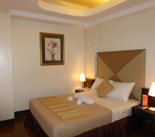 Silver Oaks Hotel and Suite